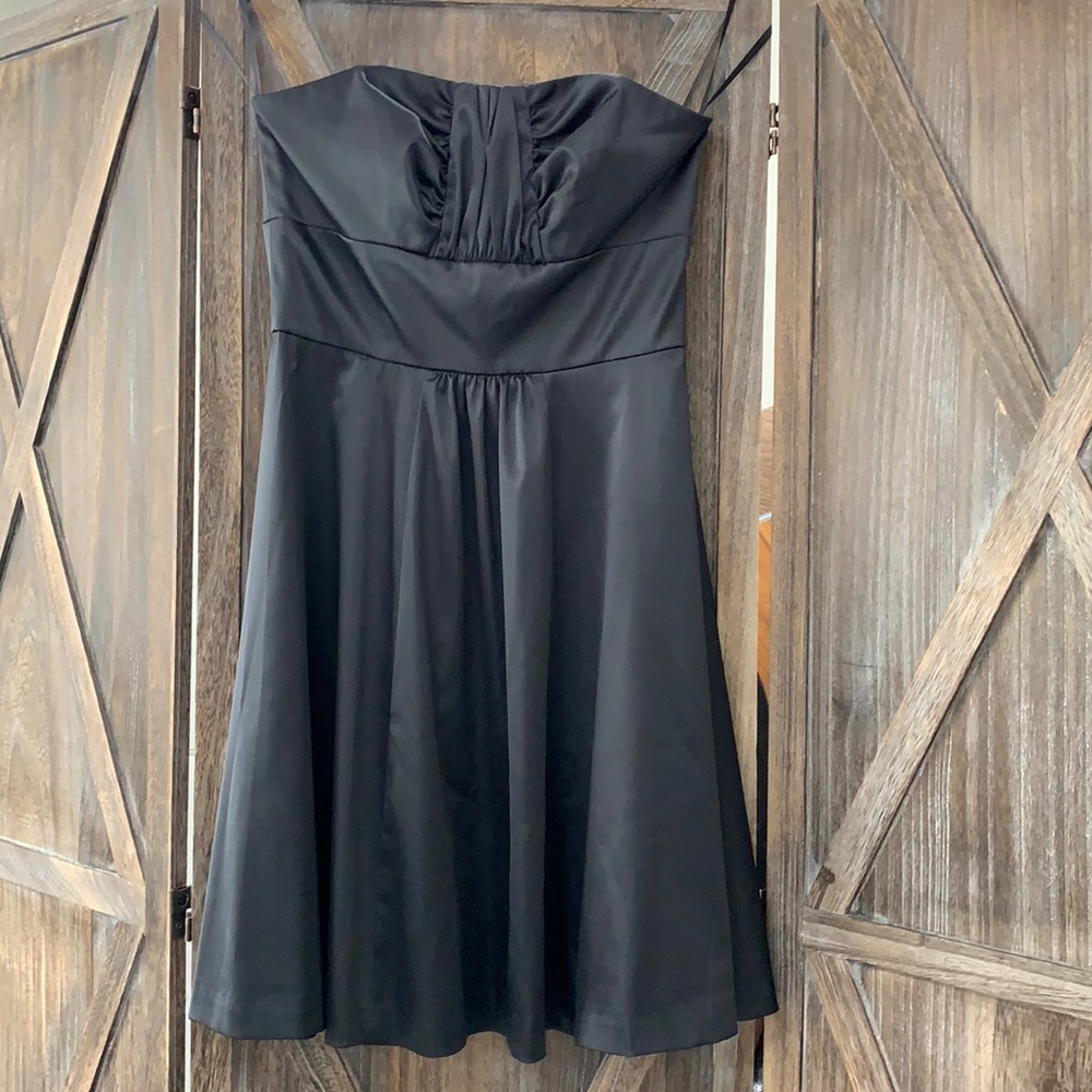White House Black Market satin strapless party dress. Size 10